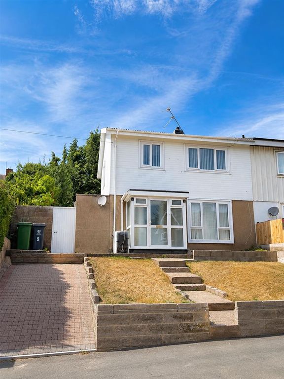 Property photo 1 of 16 2E372Cdc-6092-484B-A226-E683353364C2.Png