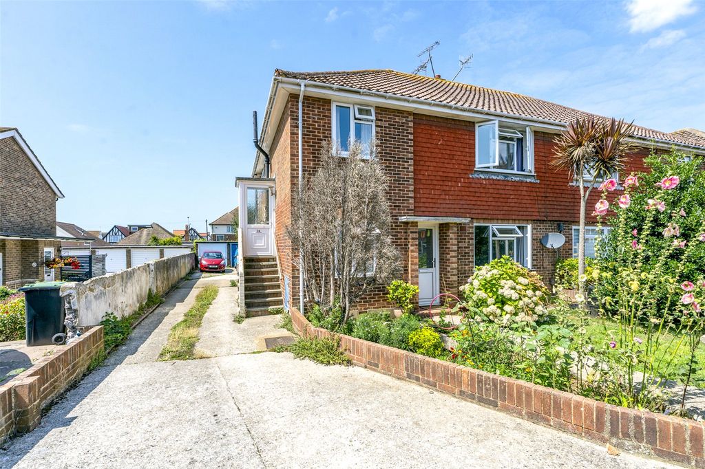 Property photo 1 of 14 Picture No. 04