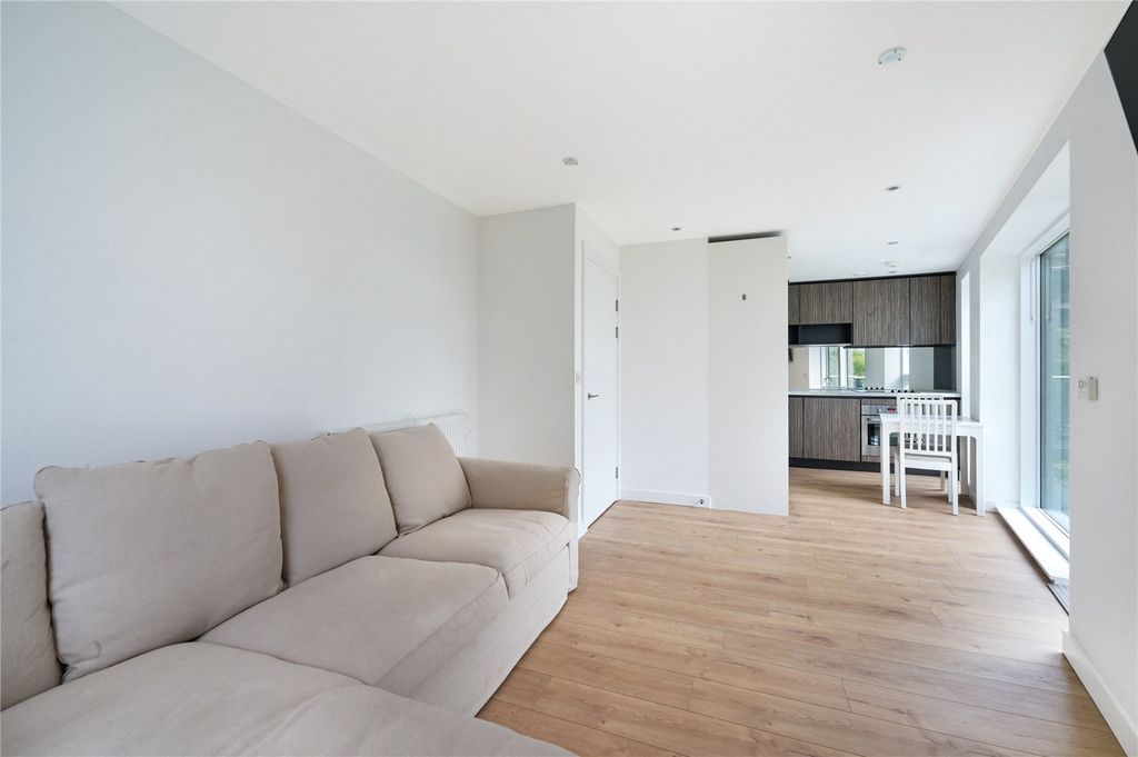 Property photo 2 of 8 Picture No. 06