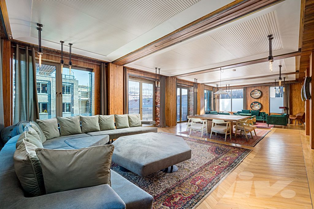 Property photo 1 of 27 Photo 15