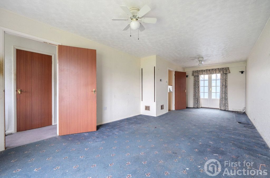 Property photo 2 of 15 Picture No. 03