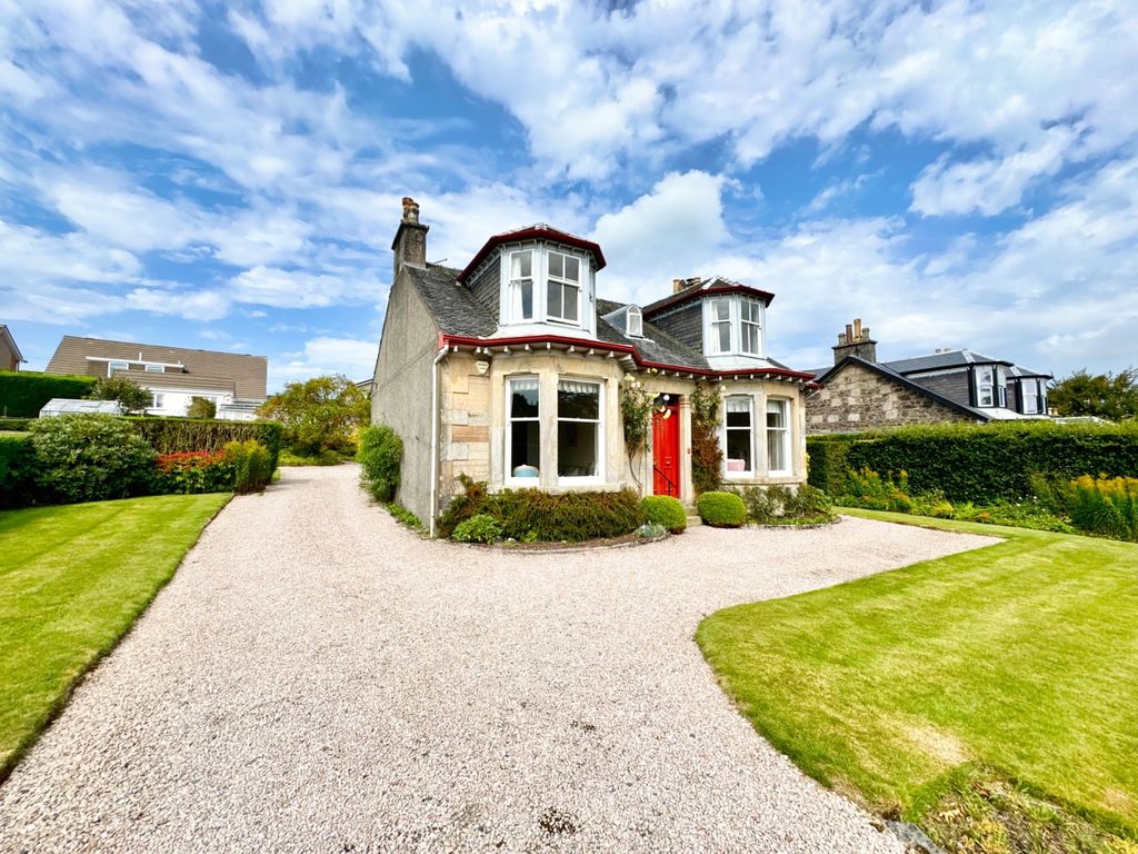 Property photo 1 of 59 Img_9443