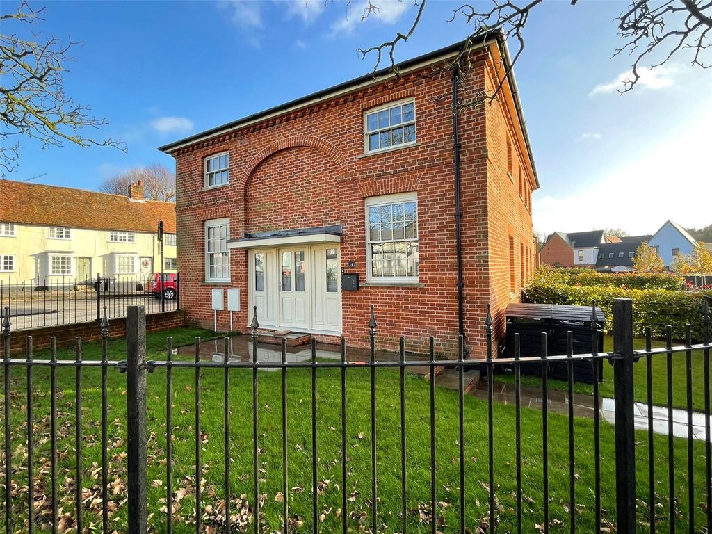 Property photo 1 of 10 Exterior