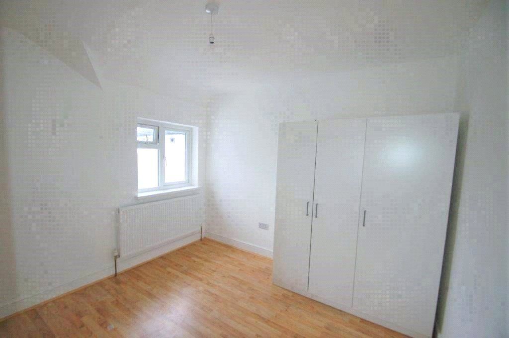 Property photo 3 of 6 Picture No. 05