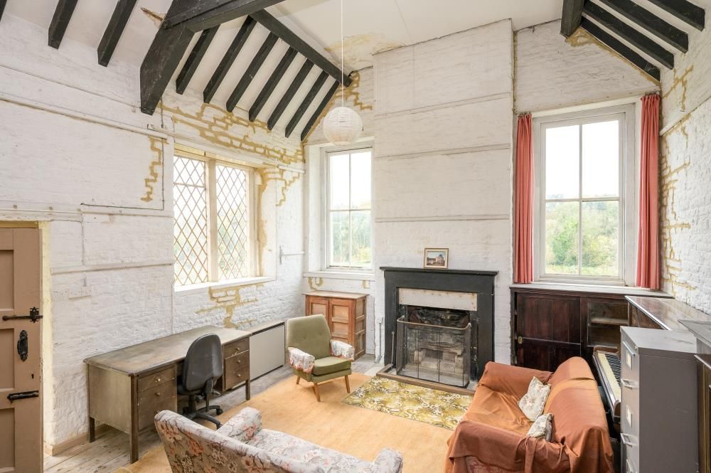 Property photo 3 of 20 Image