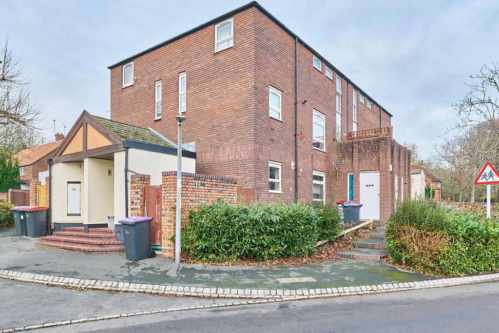 Property photo 3 of 6