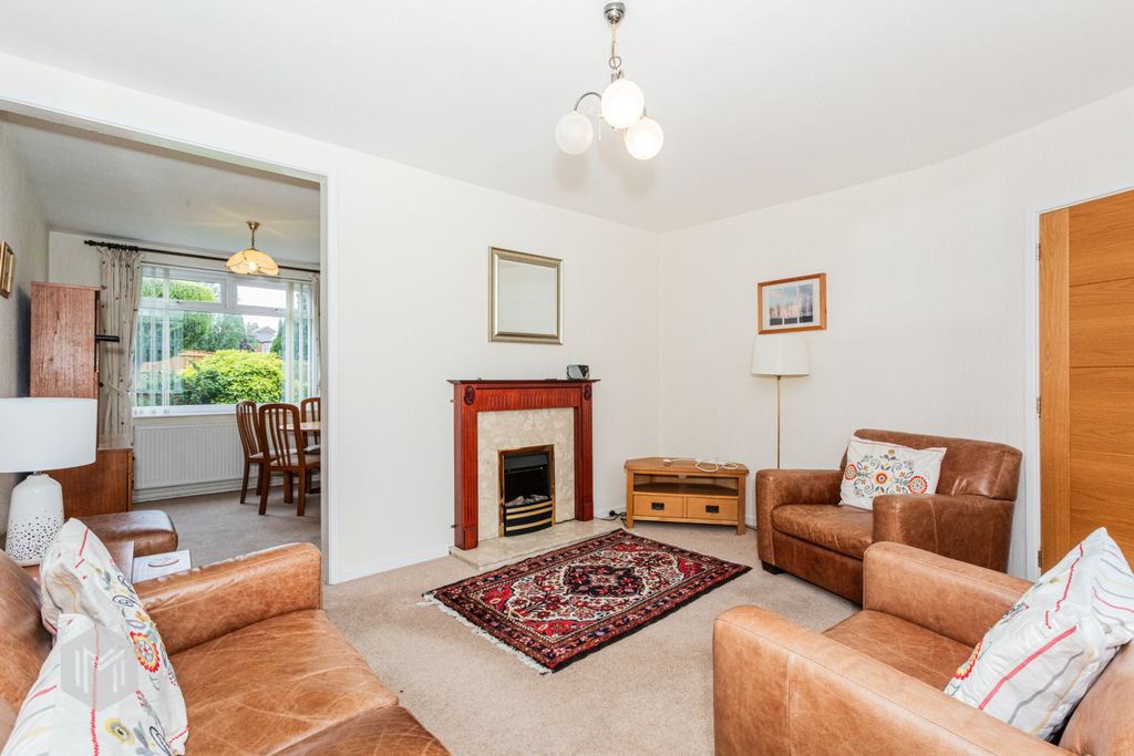 Property photo 2 of 22 Picture No. 04