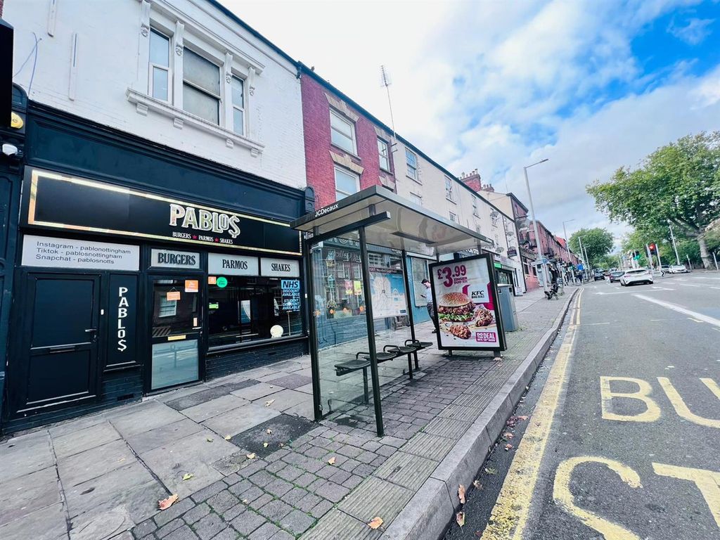 Property photo 1 of 11 External