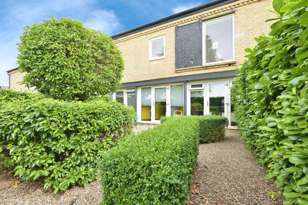 Property photo 1 of 15 Nz9_4929