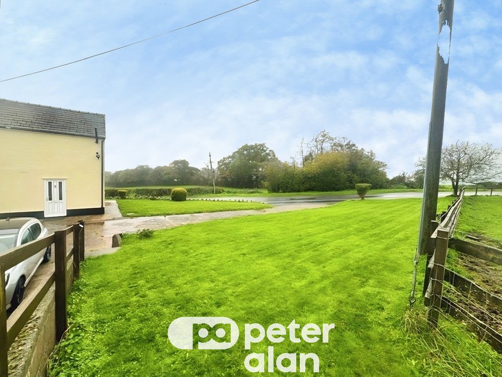 Property photo 3 of 14
