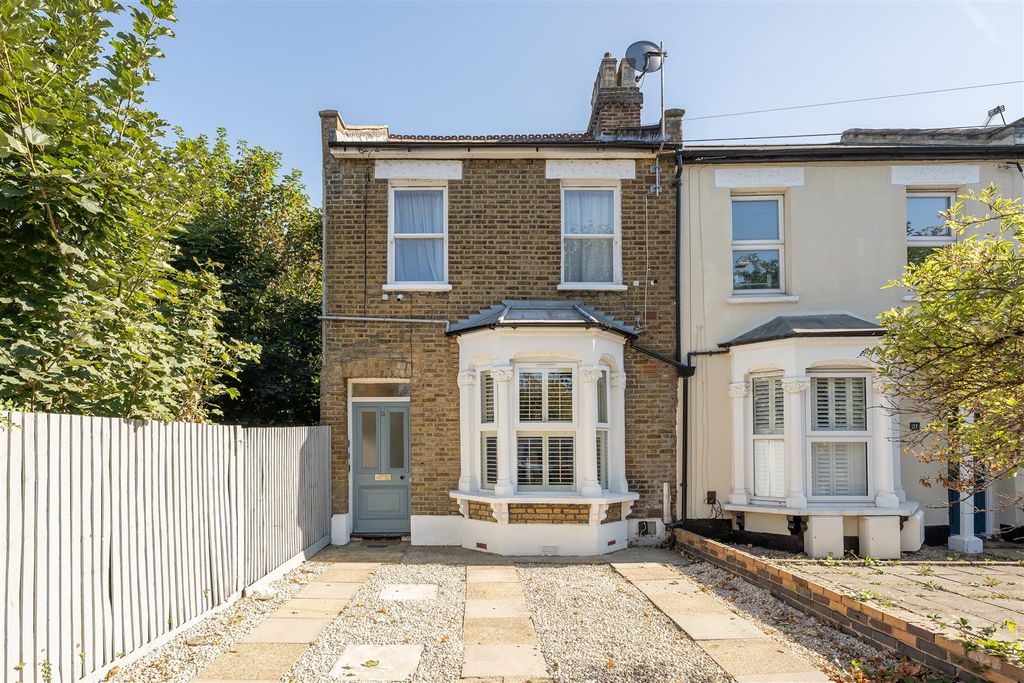Property photo 1 of 30 1