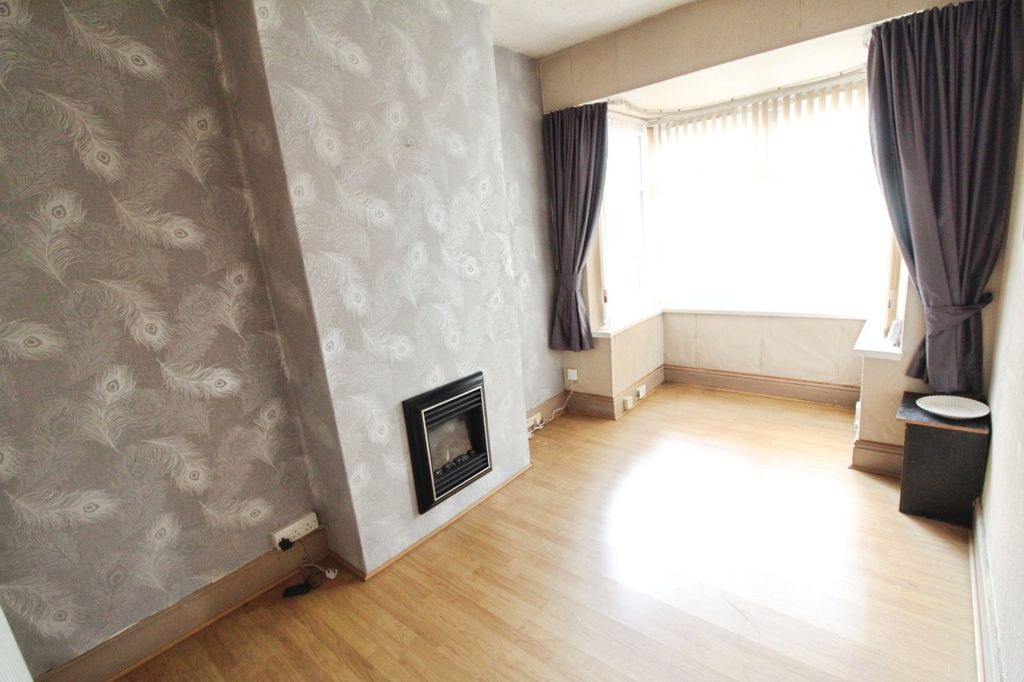 Property photo 3 of 9 Picture No. 02