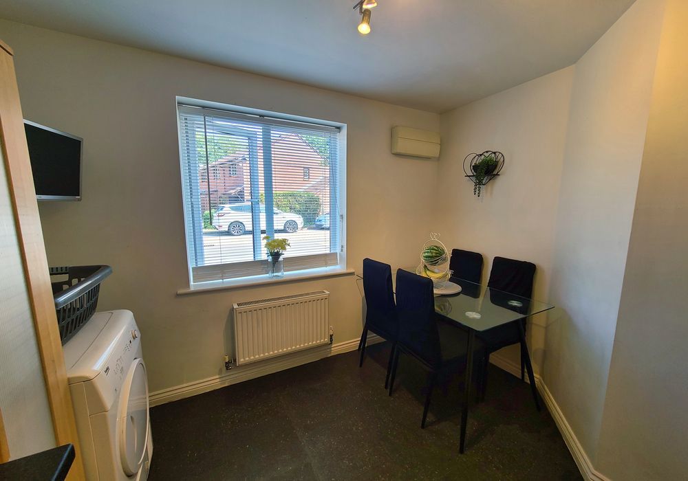 Property photo 3 of 23