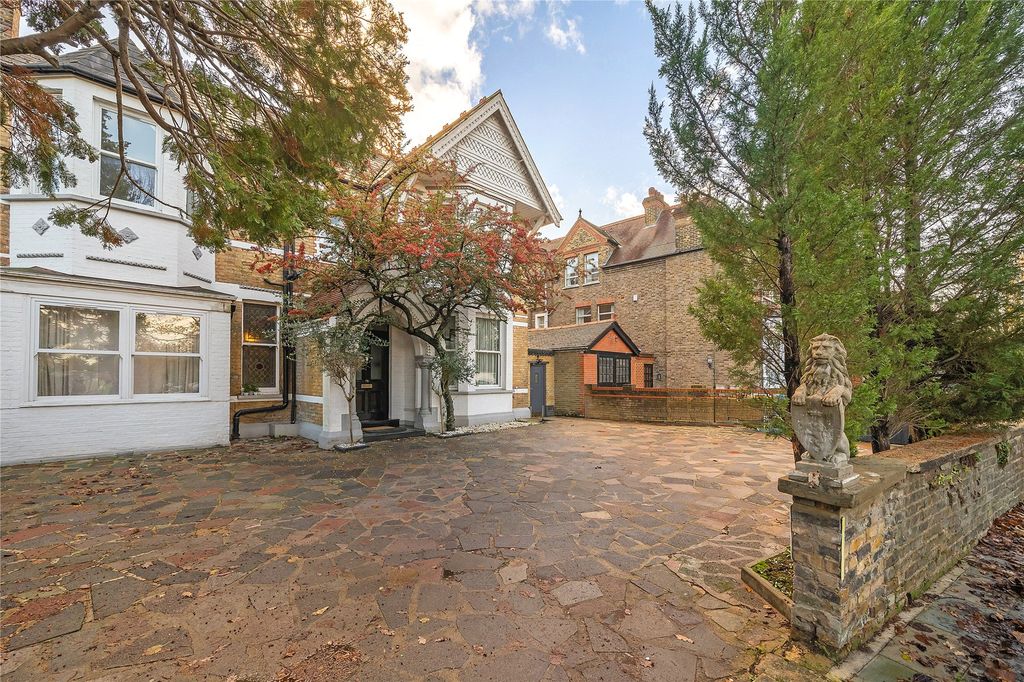 Property photo 1 of 24 Picture No. 21