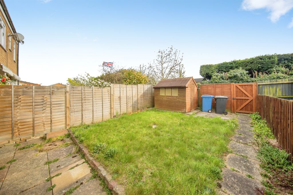 Property photo 2 of 19