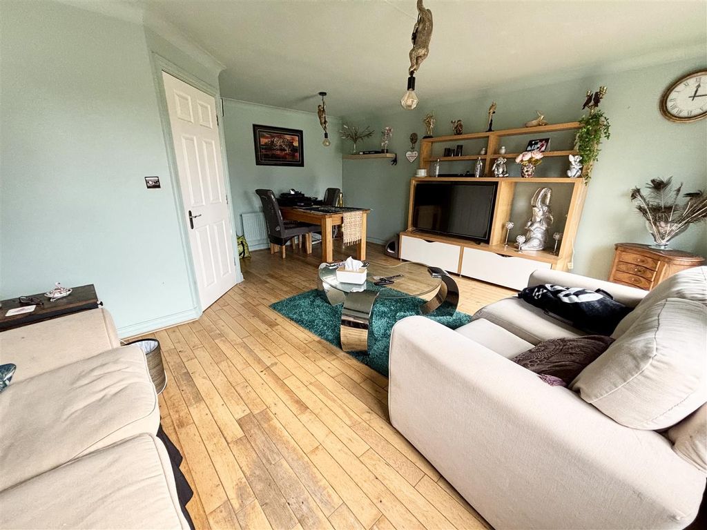 Property photo 2 of 16 Img_4918.Jpeg