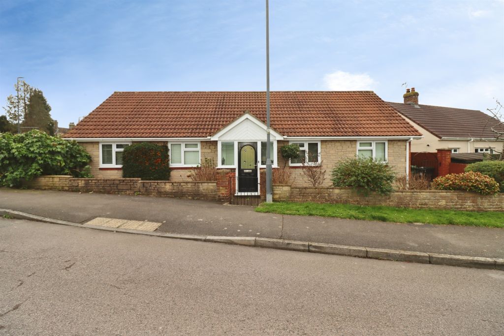 Property photo 2 of 16