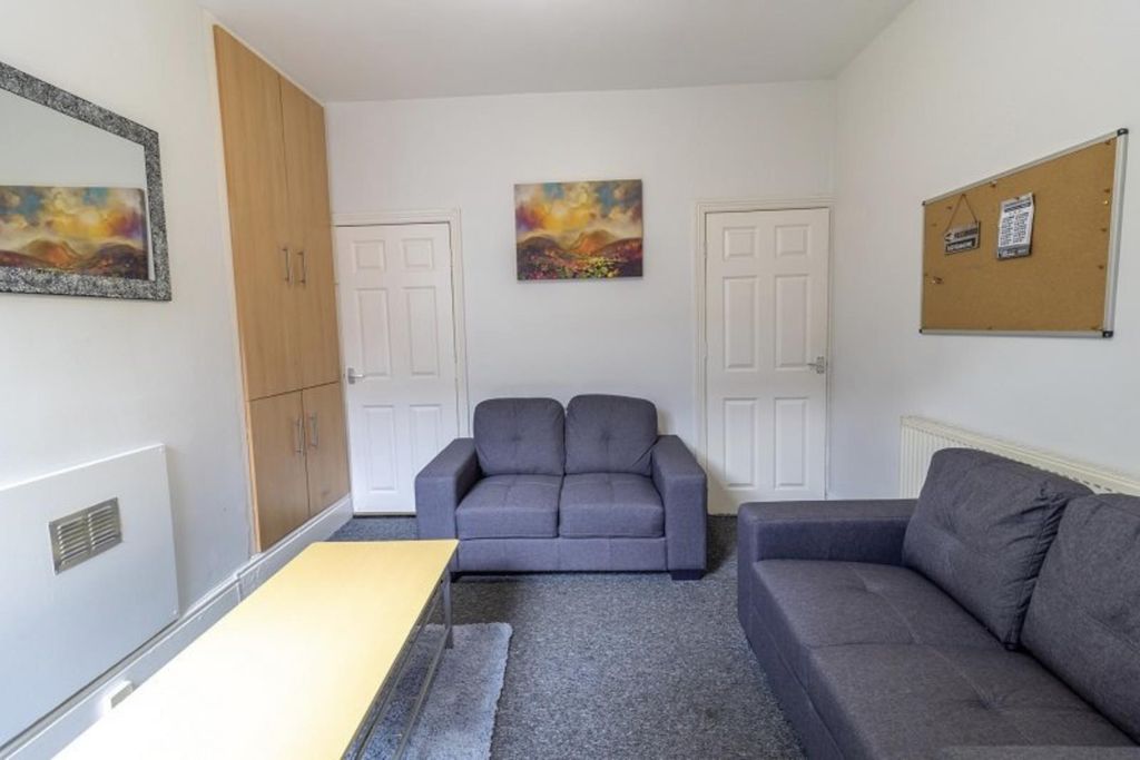 Property photo 3 of 16 2.Png
