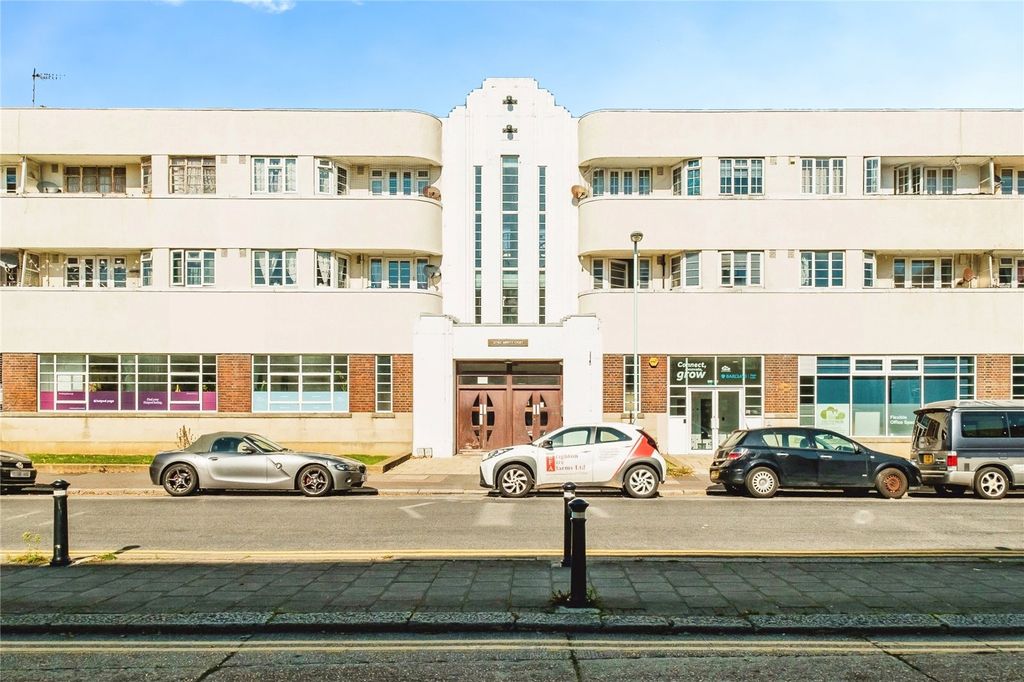 Property photo 2 of 16 Picture No. 36