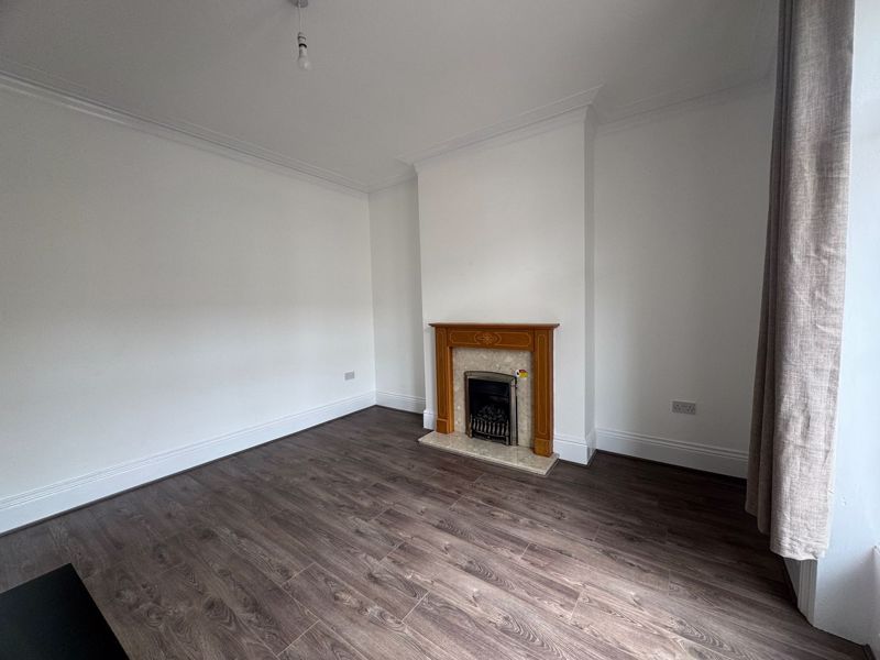Property photo 2 of 16 Photo 1
