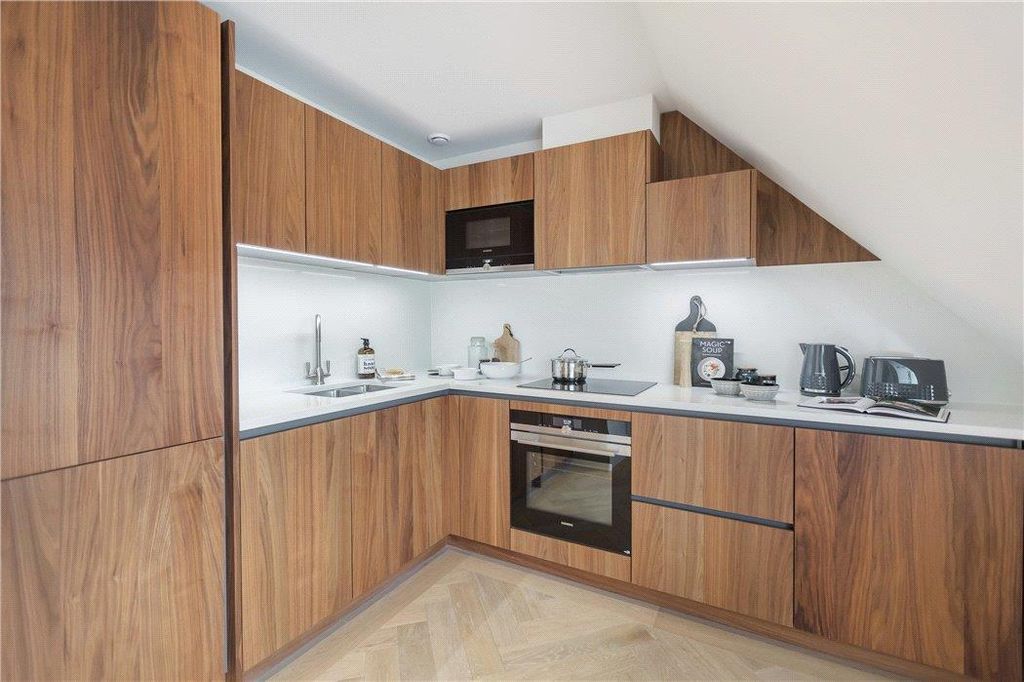 Property photo 3 of 9 Image