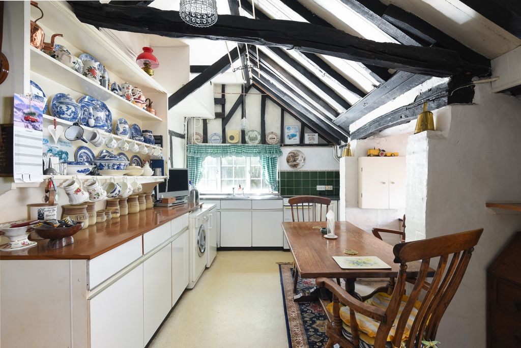 Property photo 3 of 30 4159418