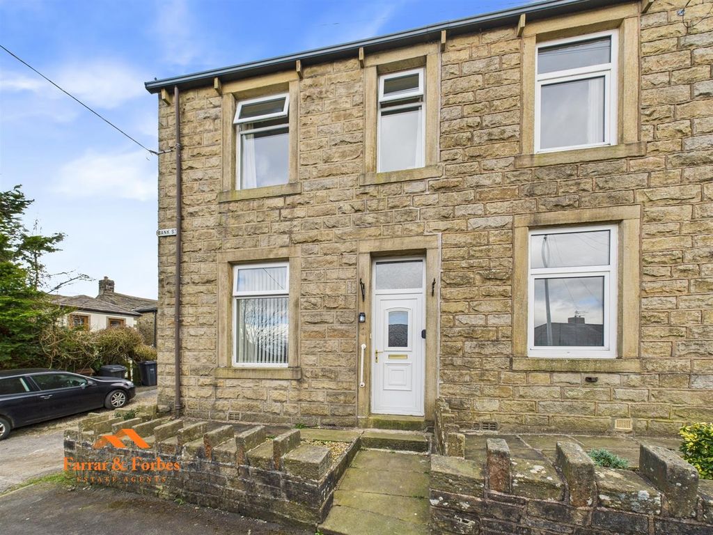 Property photo 1 of 23 Cam03956G0-Pr0082-Still019.Jpg