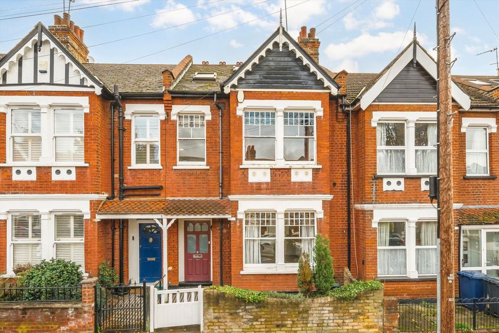 Property photo 1 of 8