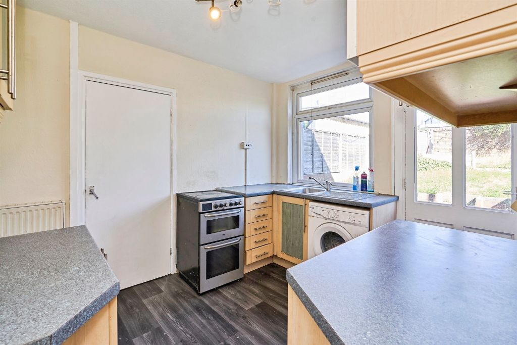 Property photo 2 of 17
