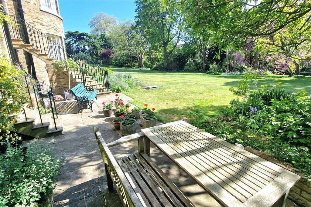 Property photo 3 of 22 Picture No. 36