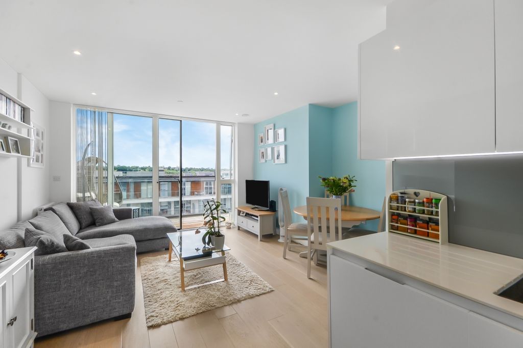 Property photo 2 of 13 Dsc_6148