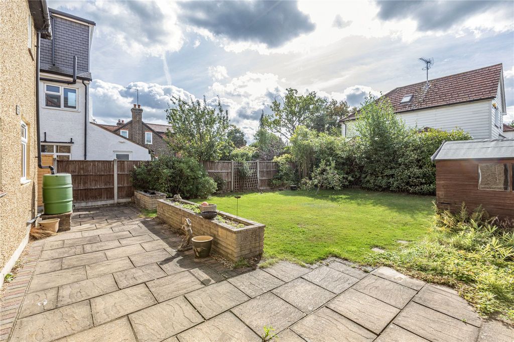Property photo 3 of 19 Picture No. 17