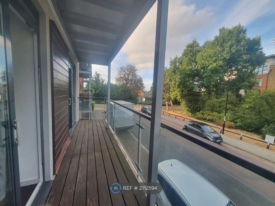 Property photo 3 of 8