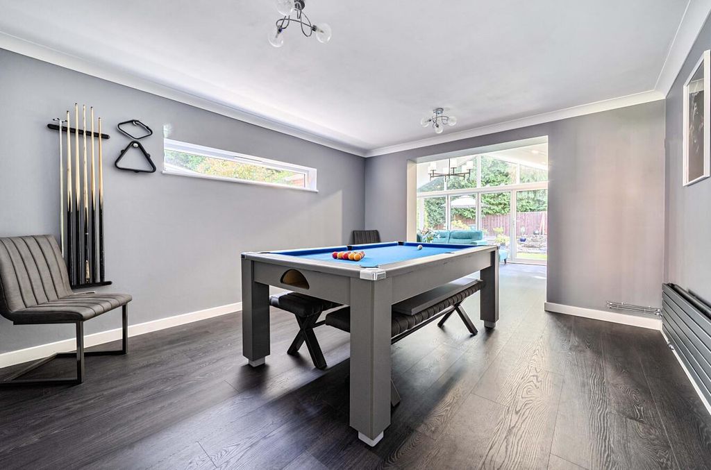 Property photo 3 of 21 1482480-5-6A3Bb563705A0.Jpg