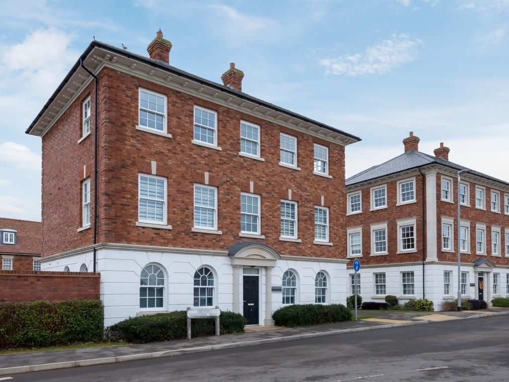 Property photo 1 of 11 Front Elevation