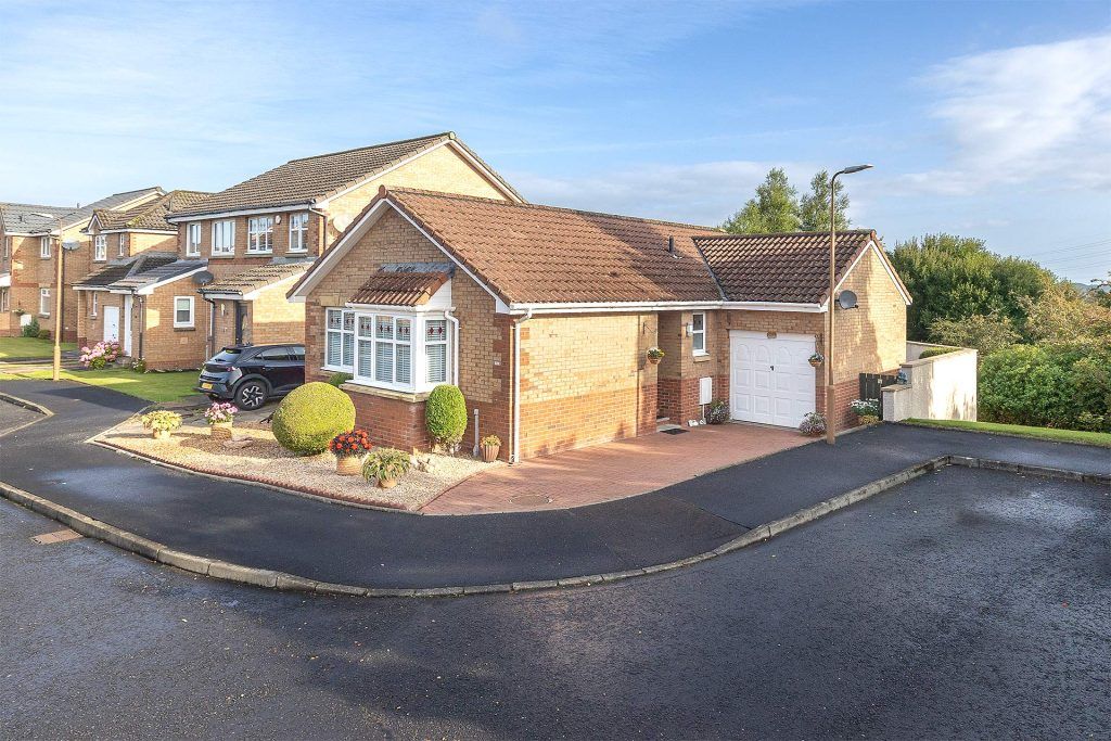 Property photo 1 of 24