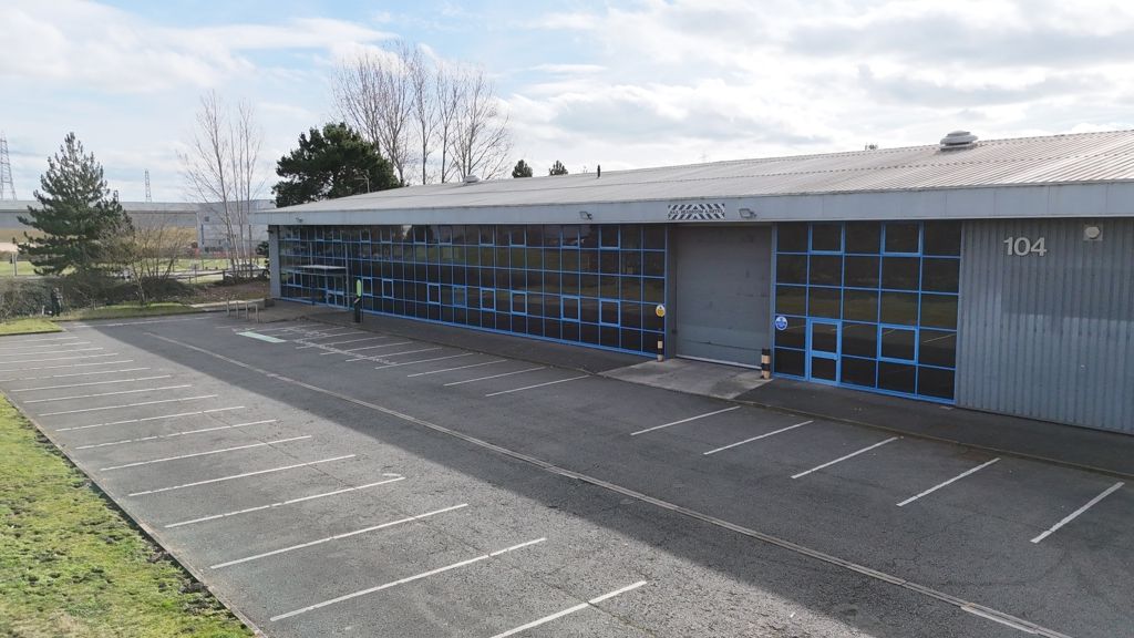 Property photo 3 of 10 Photo 11