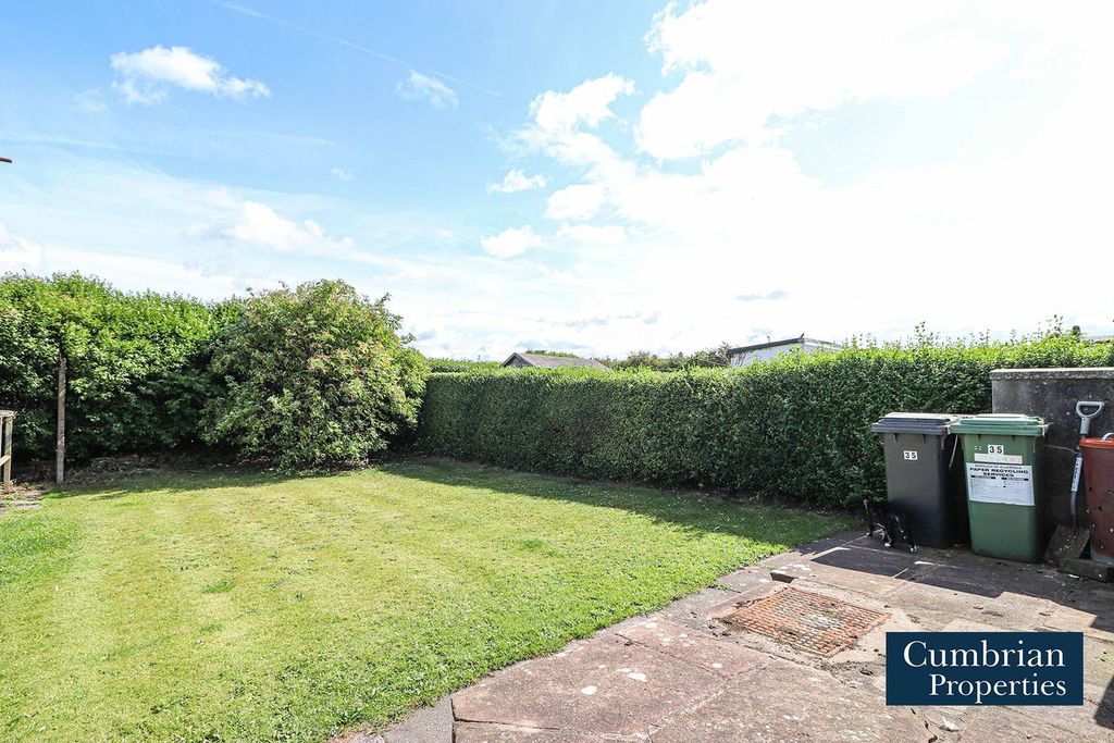 Property photo 2 of 14 Rear Garden