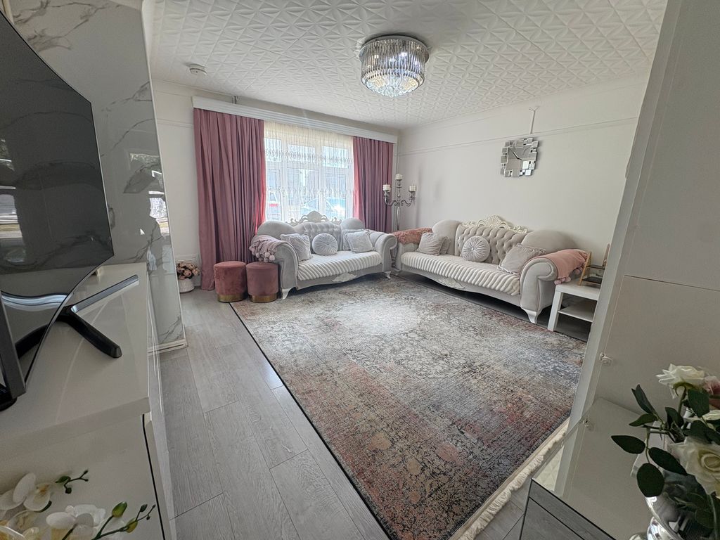 Property photo 2 of 20 Img_2599