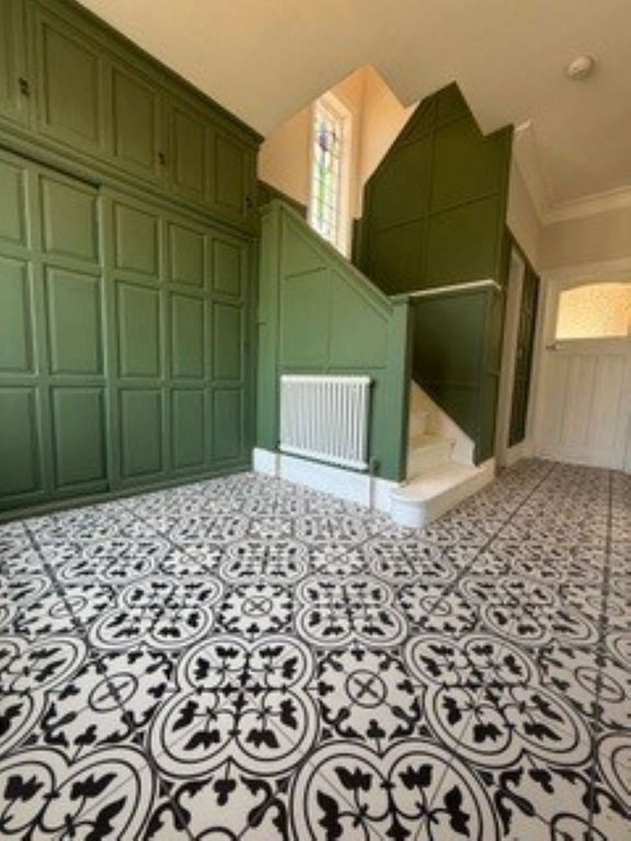 Property photo 3 of 24