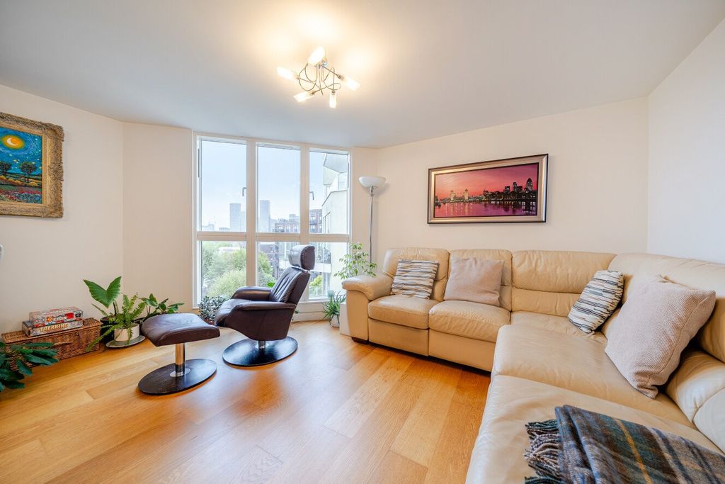 Property photo 3 of 20 Picture No. 14