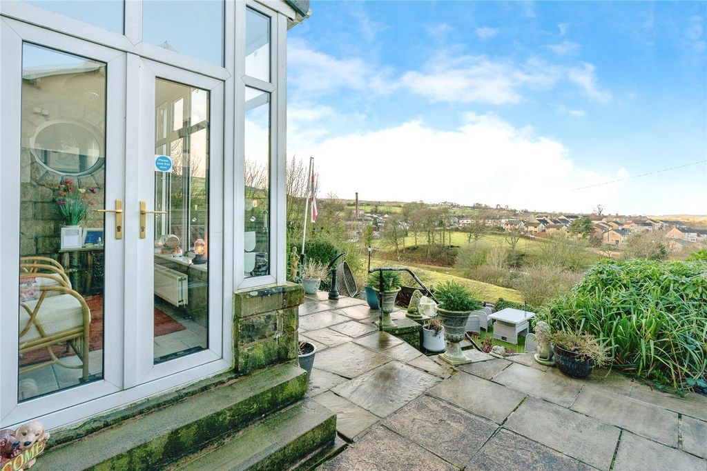 Property photo 2 of 45 Picture No. 47