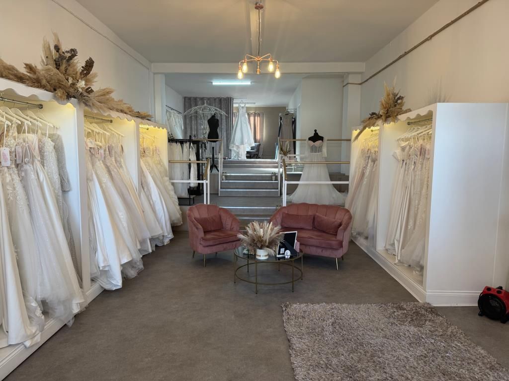 Property photo 2 of 10 Bridal Shop - Internal