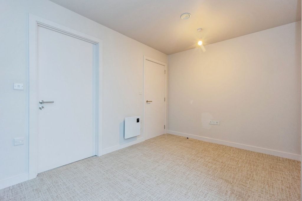 Additional image 10 of 3 bed flat for saleTalbot Road, Stretford, Manchester M16