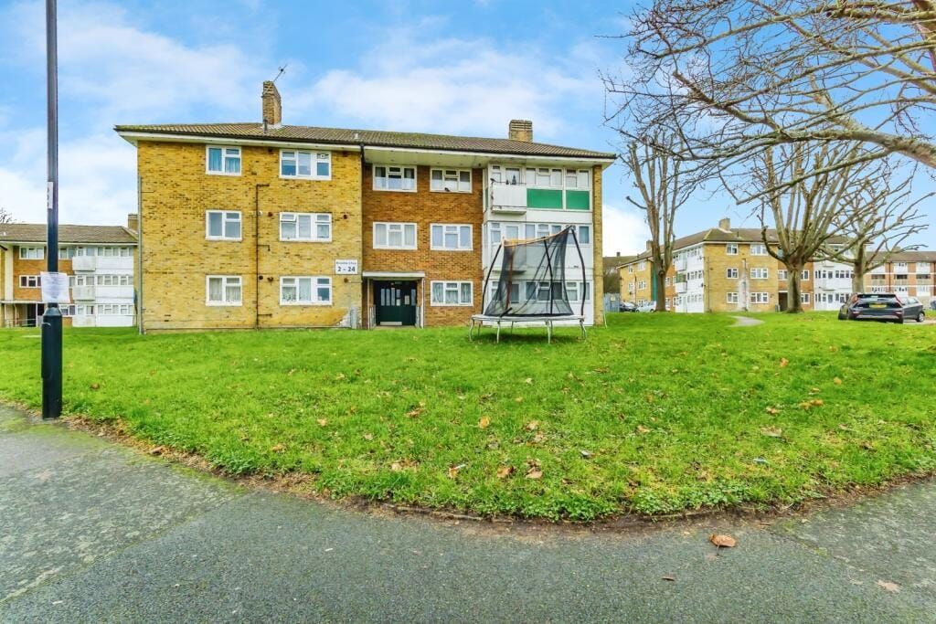 Property photo 1 of 10