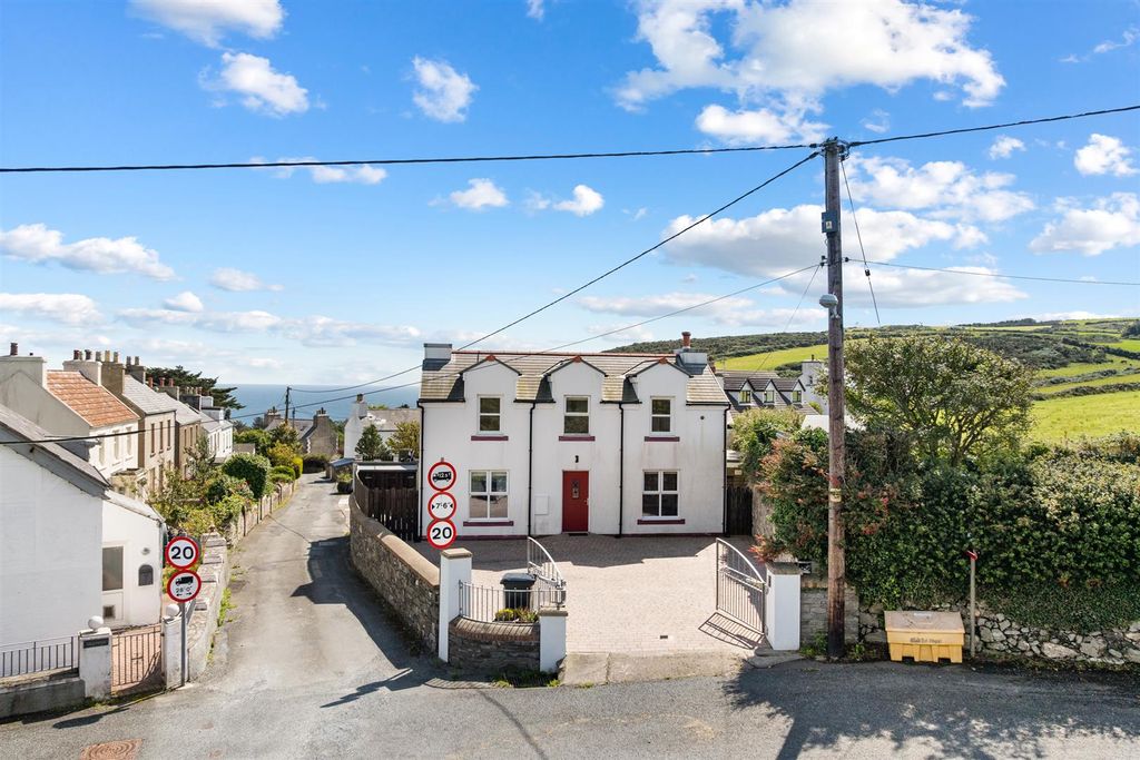 Property photo 1 of 14 Dji_20250807130013_0072_d.Jpg
