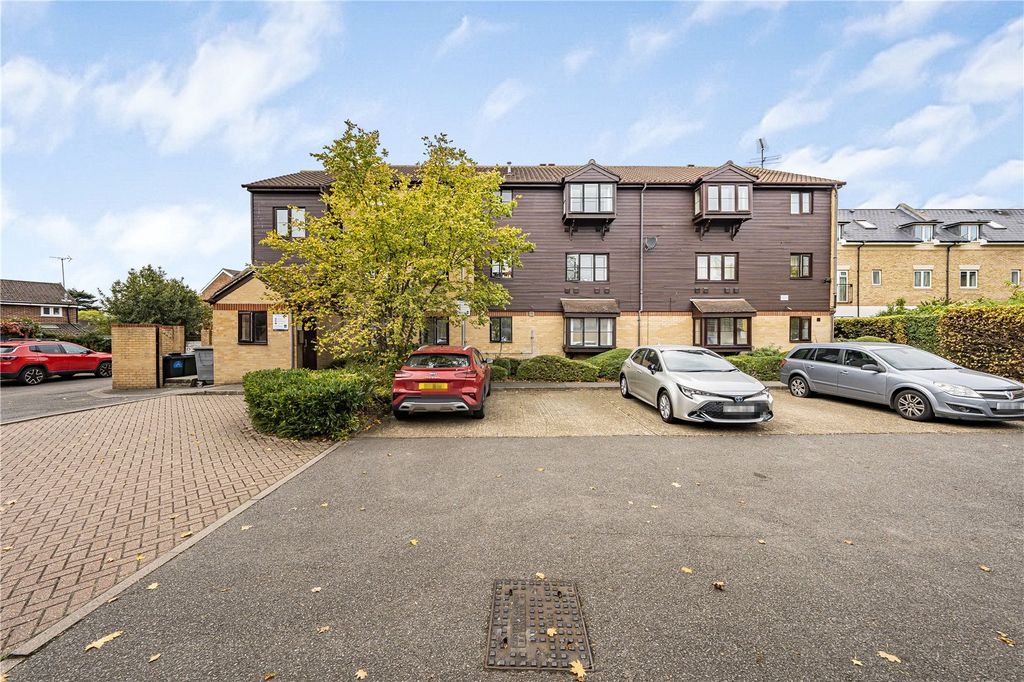 Property photo 1 of 8 Picture No. 12