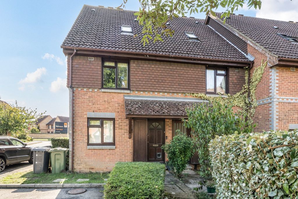 Property photo 1 of 12 Front Aspect