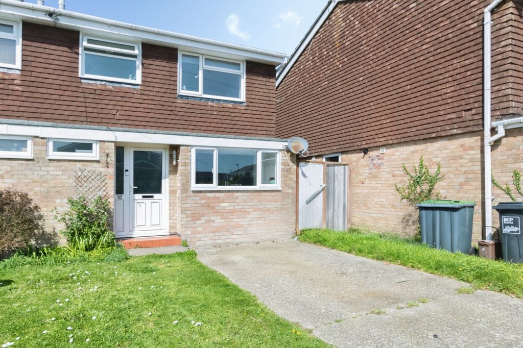 Property photo 1 of 21 Dsc_1666 Copy