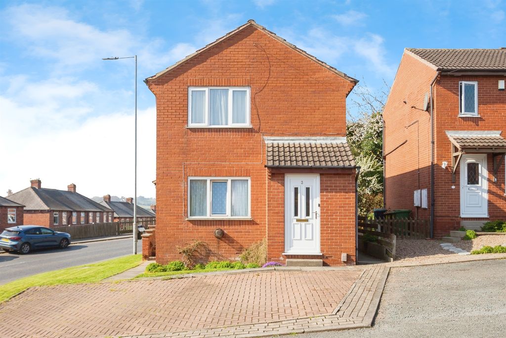 Property photo 1 of 17